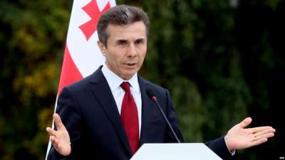 &bdquo;ბლუმბერგი&ldquo; ლობისტური კომპანიის დაქირავების თაობაზე სტატიას აქვეყნებს, სადაც ივანიშვილს &bdquo;ჩრდილოვან ბოსად&ldquo; მოიხსენიებს