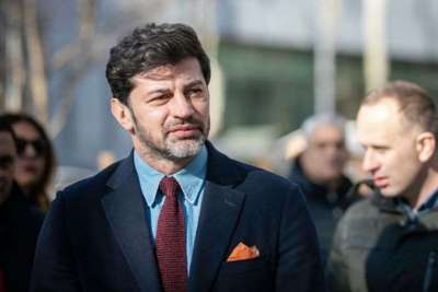 ,,300 ადამიანი დარჩა და აქციებზე წინ და უკან დაეხეტებიან, ხალხის მხრიდან არანაირი მხარდაჭერა არ გააჩნიათ"- კახა კალაძე