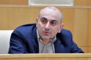 "ფრენები ფაქტობრივად ისედაც გვქონდა ერევნის გავლით და დიდად ბევრი მსურველი არ იყო ამ პირობებში რუსეთში ჩასვლის"- ალექსანდრე რაქვიაშვილი