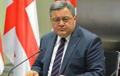 " ნათია თურნავას ბრძანებას დროზე მიხედეთ!-რომელ მუხლში წერია ან კონსტიტუციაში, რომ საქართველოს მოქალაქეზე ვრცელდება უდანაშაულობის პრეზუმფცია და სხვა მოქალაქეზე არა?!"- დავით უსუფაშვილი