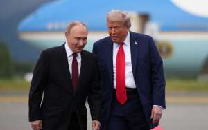 დონალდ ტრამპის განცხადებით, ვლადიმერ პუტინმა ომის მოგვარებასთან დაკავშირებით თხოვნით მიმართა