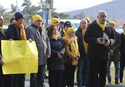 მამუკა ხაზარაძემ გორის იზოლატორთან &bdquo;ლელოს" 12 ახალი წევრი წარადგინა