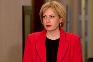 &ldquo;მისასალმებელია, რომ გერმანიაში დემოკრატიული აზრი კვლავ ძლიერია და კითხვებს სვამენ პეტერ ფიშერის იმ არადიპლომატიურ საქციელზე, რომელიც აშფოთებს ქართულ საზოგადოებას&rdquo; - ეკა სეფაშვილი