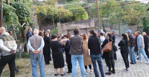 &quot;ჩემს თანატოლებს „ბირჟაზე“ დგომისთვის არ უნდა ეცალოთ, ამისთვის ხელისუფლებამ სამუშაო ადგილები უნდა შეუქმნას“ – გვანცა სადუნიშვილი