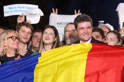 რუმინეთის საპრეზიდენტო არჩევნებში ლიბერალმა ნიკუშორ დანმა გაიმარჯვა