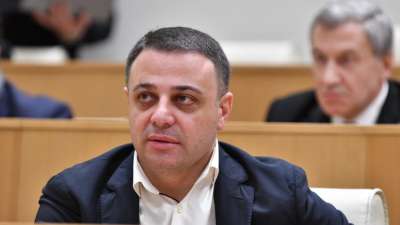 &quot;სალომე ზურაბიშვილმა პირი კარგად გამოირეცხოს, როცა საქართველოს და ქართველი ხალხის ინტერესებზე საუბრობს&quot;