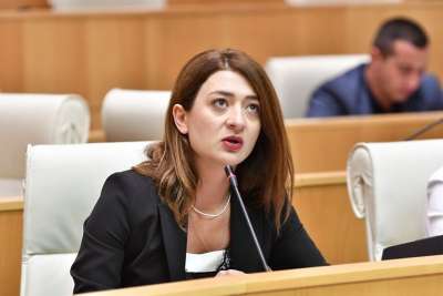 ,,სააკაშვილი არის ჩვეულებრივი მავნებელი, გაუთიშონ ინტერნეტი ან გადაიყვანონ ციხეში” – ანა ბუჩუკური