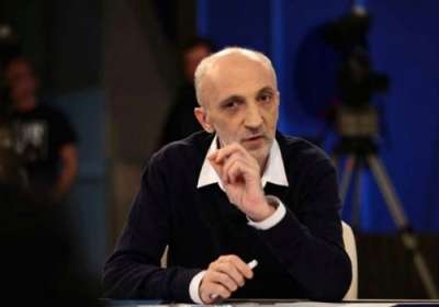 "ივანიშვილი დაიღალა, რომ მთელი ტალახი მიდის მასზე და ფაქტობრივად, ცდილობს გახარიას ამოეფაროს"