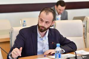 &bdquo;ქართულ ოცნებას&ldquo; რელიგიის საკუთარი საარჩევნო მიზნებისთვის გამოყენება სურს"- ვახუშტი მენაბდე