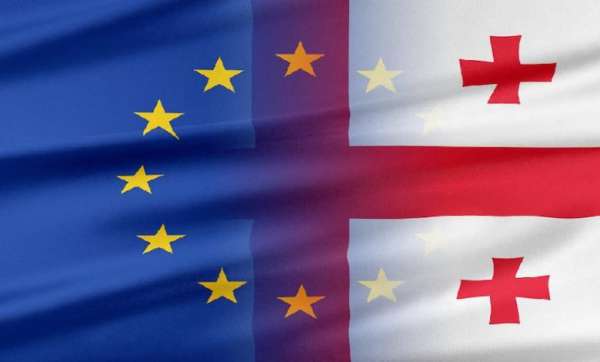 &quot;საქართველოში ძლიერი ეკონომიკური ზრდა დაფიქსირდა, რასაც ხელი შეუწყო კერძო და სახელმწიფო მოხმარებამ, ტურიზმის აღდგენით გამოწვეულმა სარგებელმა, რუსეთიდან მიგრანტებმა და ზოგიერთი სერვისისა და სავაჭრო მარშრუტის გადატანამ&quot;