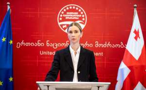 ერთიანობა - ნაციონალური მოძრაობის ლიდერმა, თინა ბოკუჩავამ რამდენიმე დღის წინ, მისი მეუღლის, კოტე იოსელიანის მიერ გავრცელებულ ვიდეოზე ისაუბრა და თქვა, რომ ვიდეოს წინ გატაცება და რამდენიმესაათიანი ზეწოლა უძღოდა