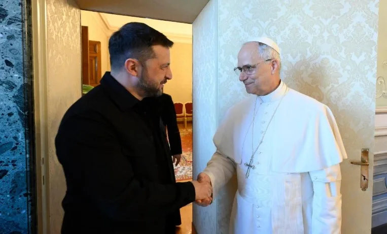 პუტინთან საუბრის შემდეგ, რომის პაპმა ზელენსკისთან ოლეშკის საკითხი განიხილა